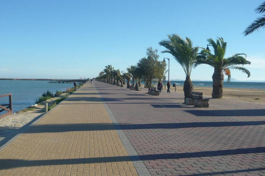 Piso En Primera Linea Con Wifi Y Vistas Al Mar Ло-Паган Экстерьер фото